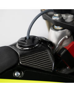 CMT CARBON TANK UPP. COVER